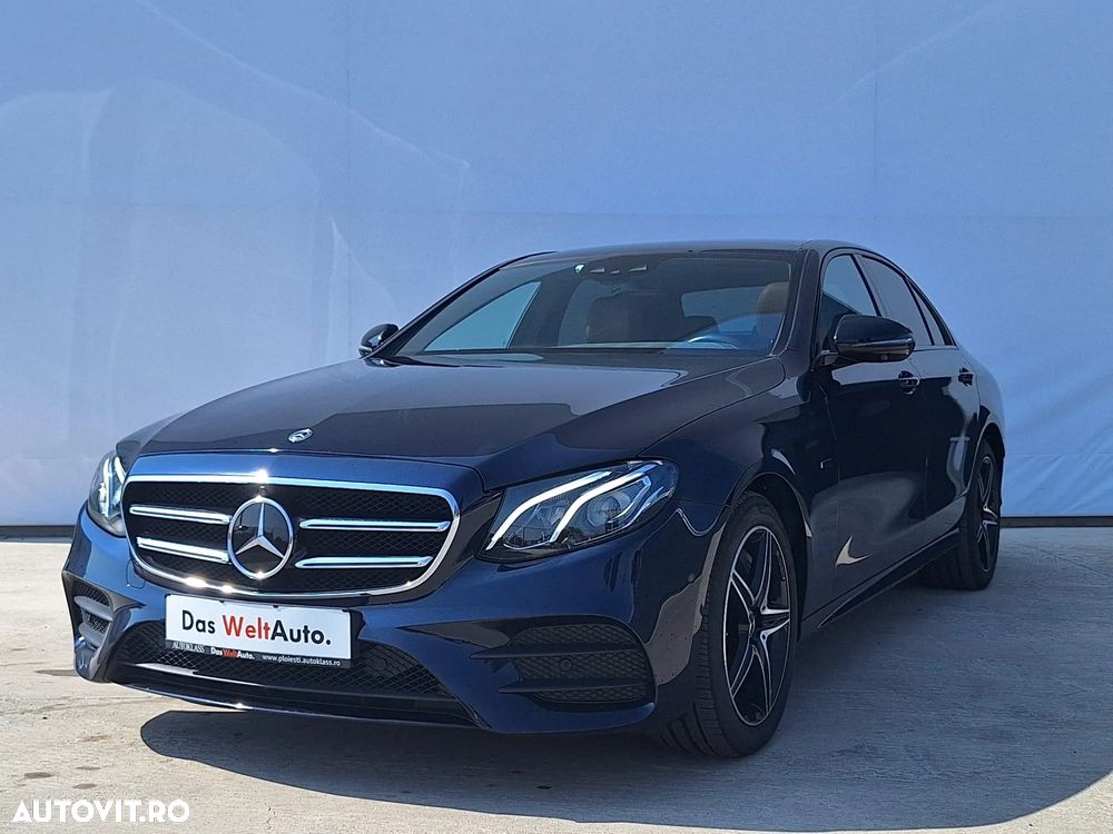 Mercedes-Benz E 300 de Aut. - 1