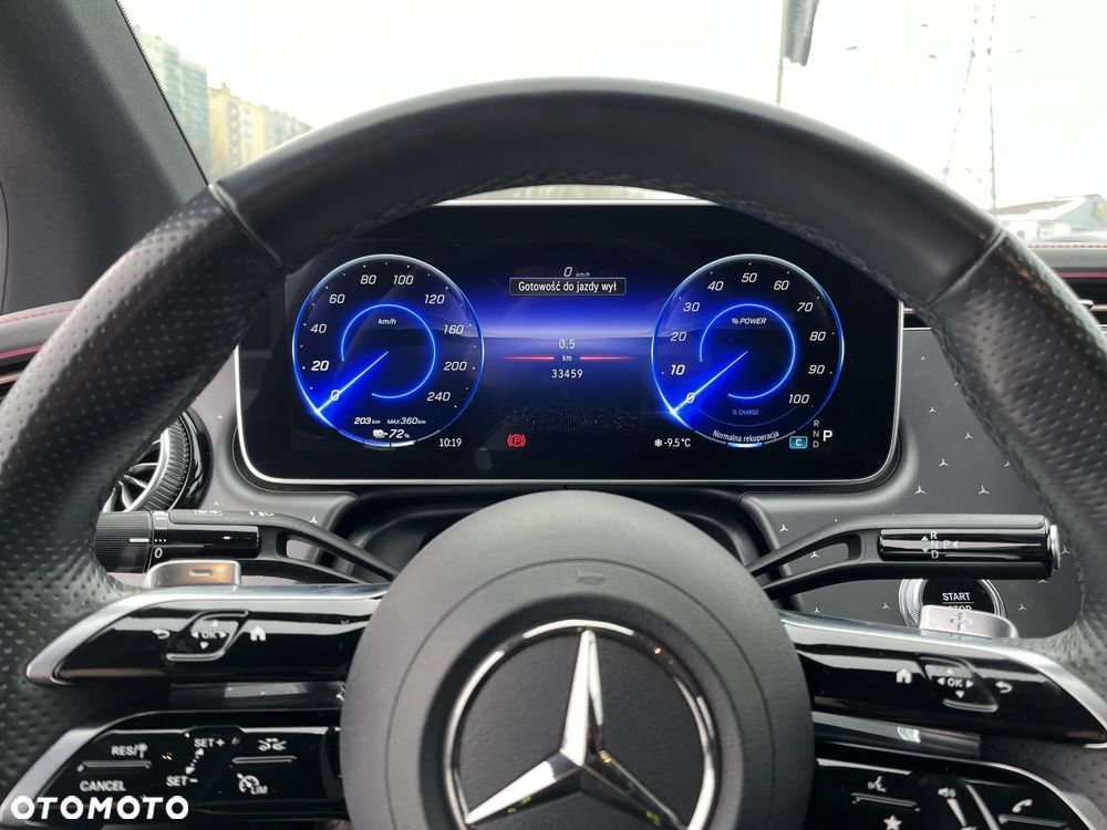 Mercedes-Benz EQE - 10