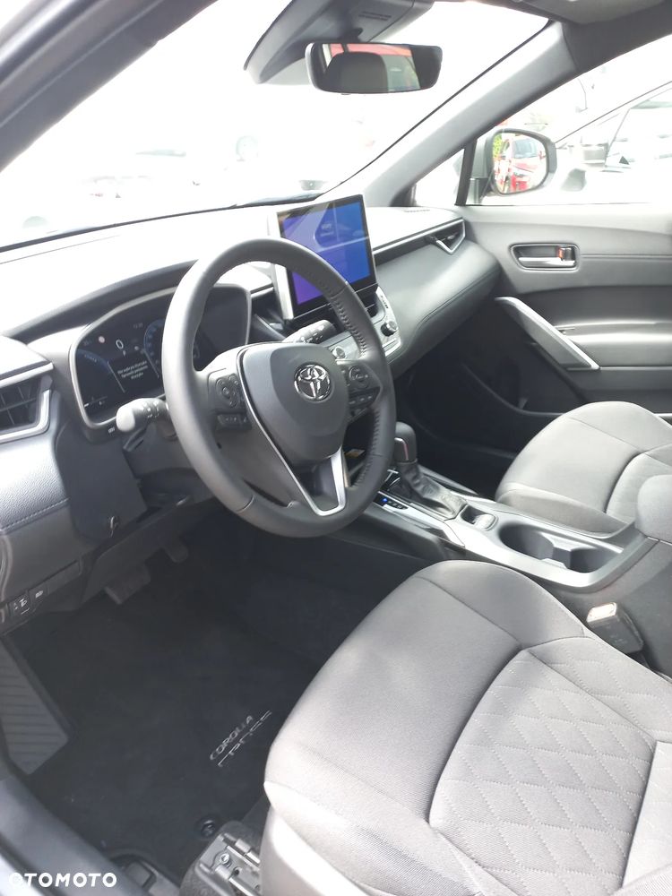 Toyota Corolla Cross 2.0 Hybrid Style AWD - 8