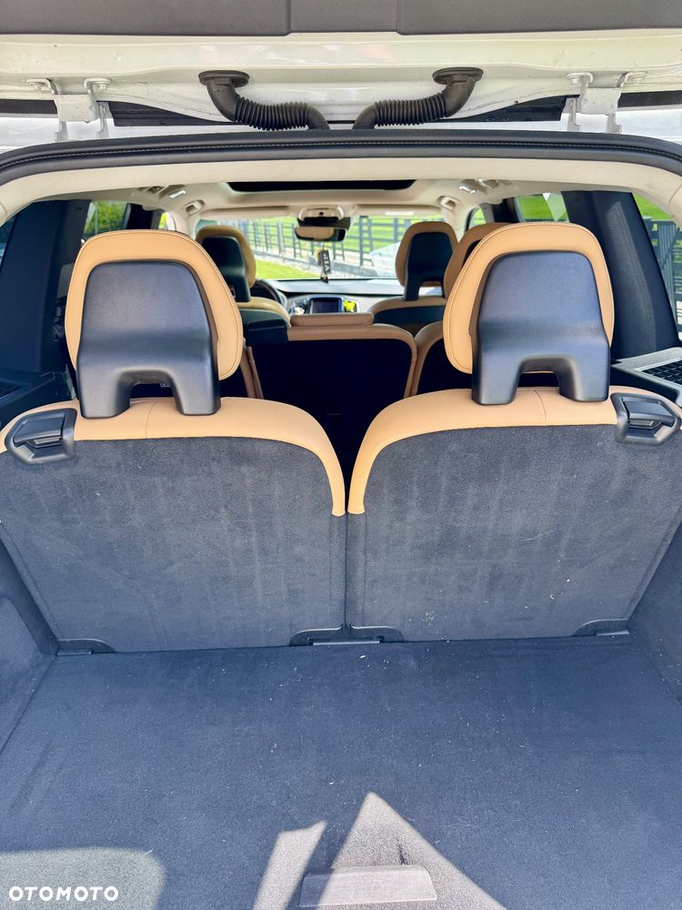 Volvo XC 90 D5 AWD Inscription 7os - 7