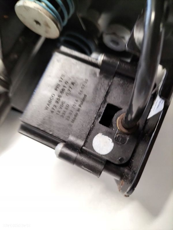 KOMPRESOR POMPA ZAWIESZENIA BMW F07 F10 F11 6875176 - 4