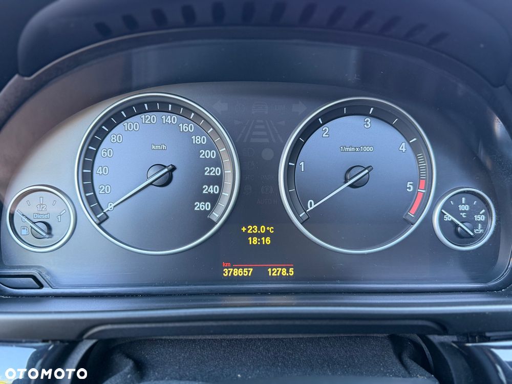 BMW Seria 5 - 26