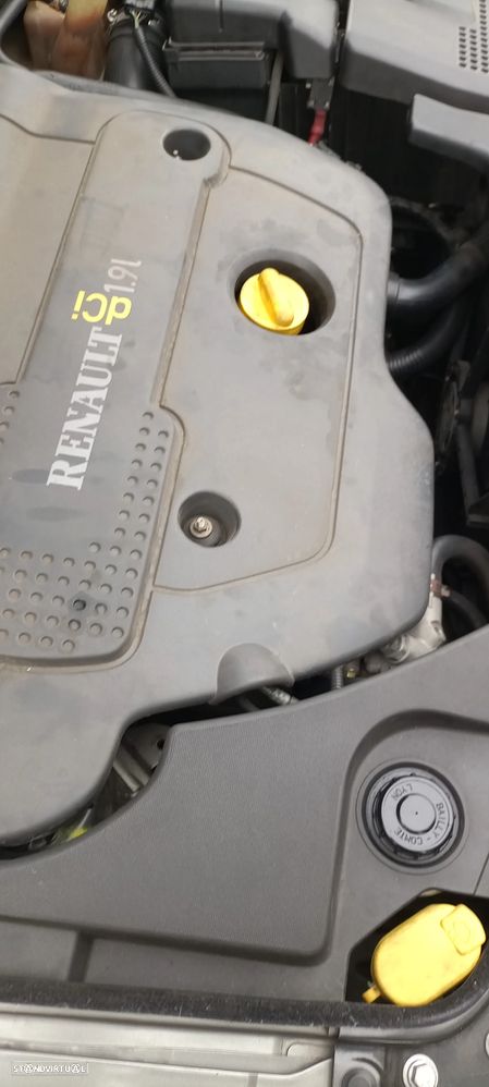 Renault Laguna Break 1.9 dCi Privilège - 31