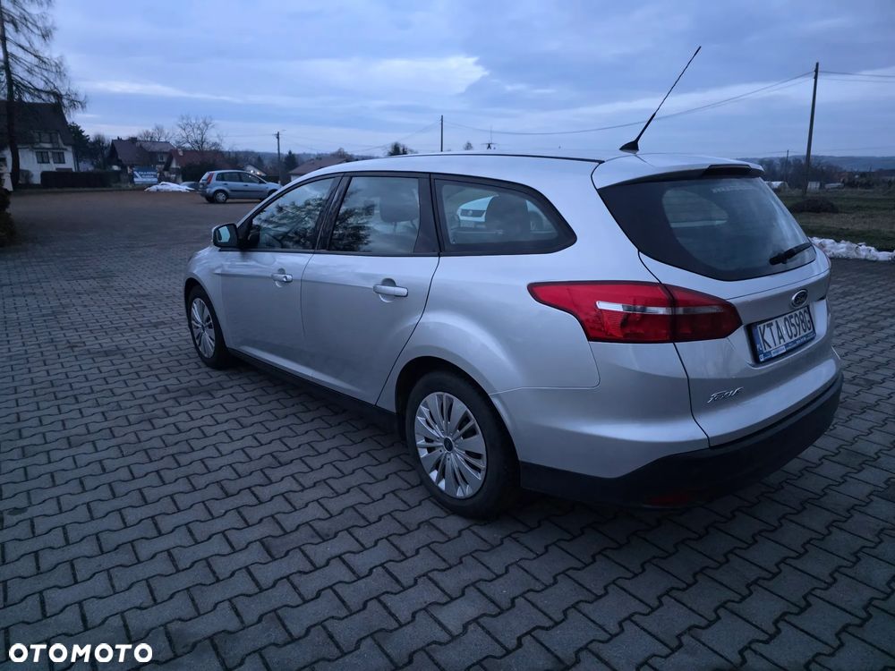 Ford Focus 1.5 TDCi Trend - 3