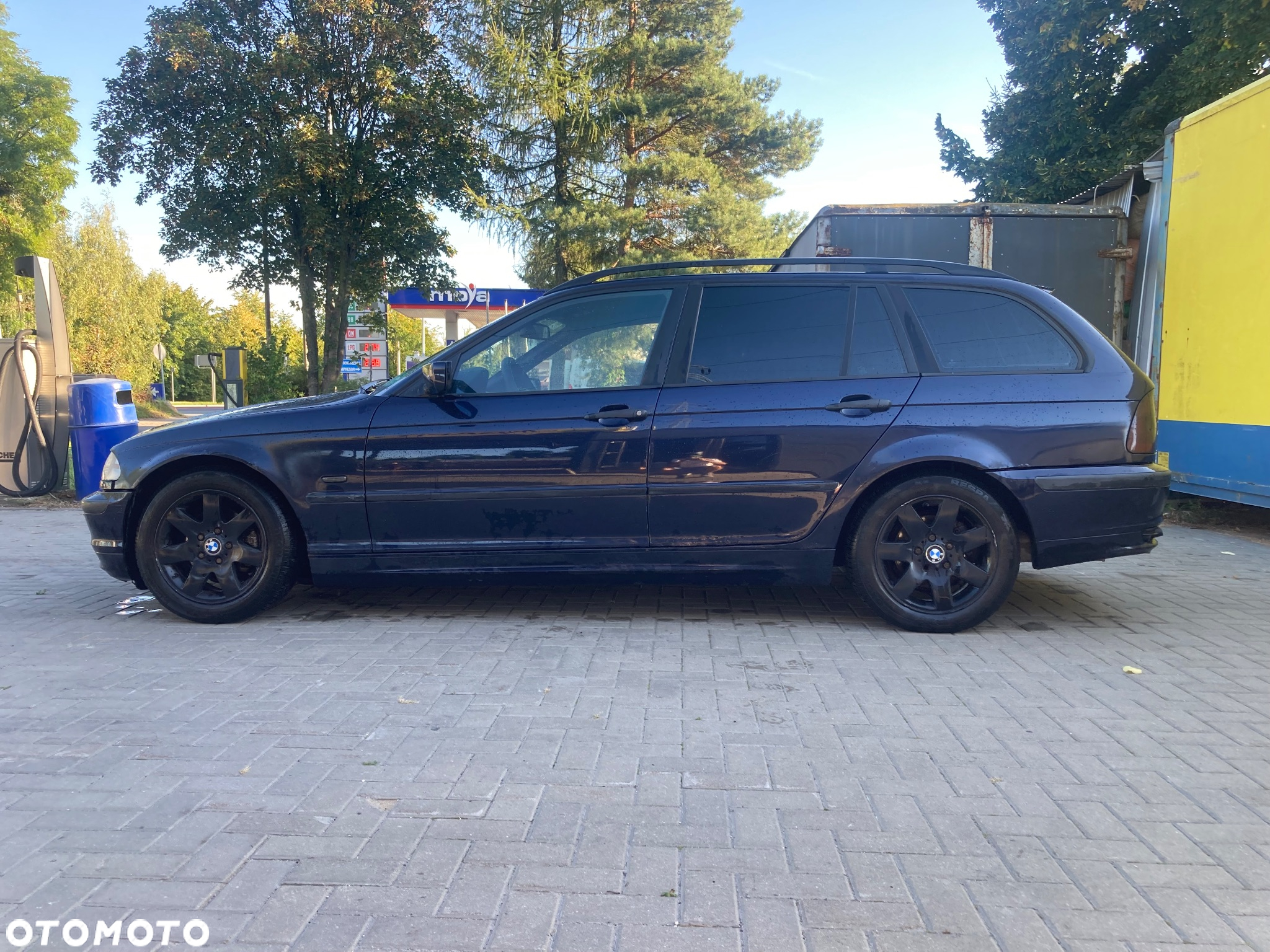 BMW Seria 3 318i - 2