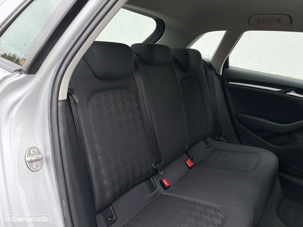 Audi A3 Sportback 2.0 TDI Sport - 26