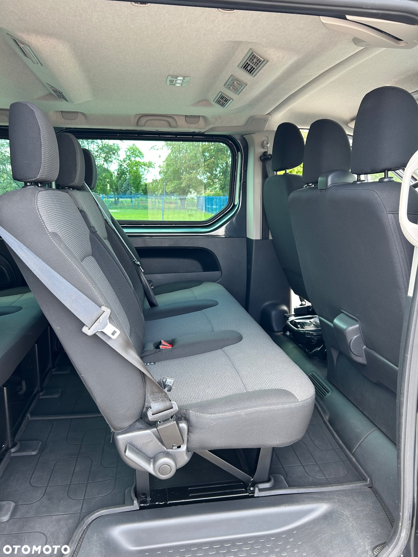 Renault Trafic 2.0 dCi L2H1 HD Extra (bryg.) - 15