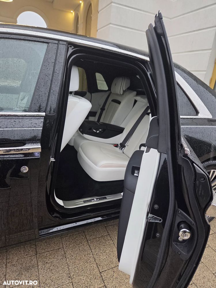 Rolls-Royce Ghost - 7