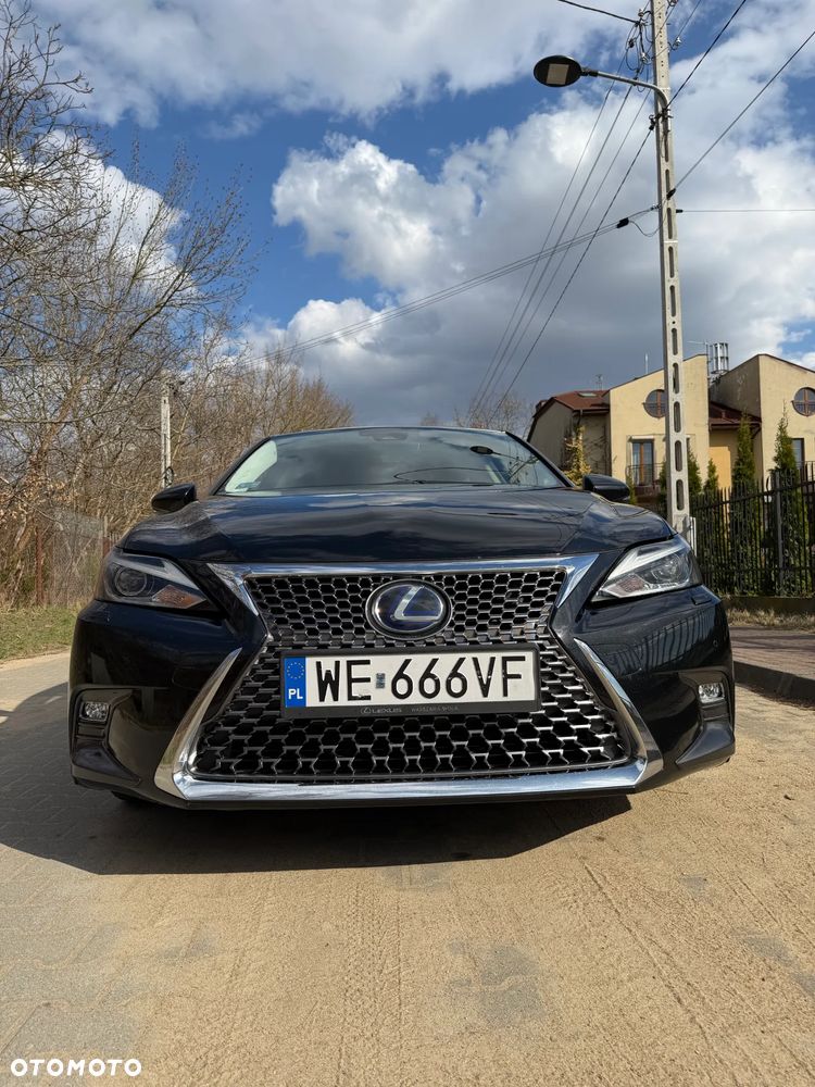 Lexus CT 200h Business Edition - 15