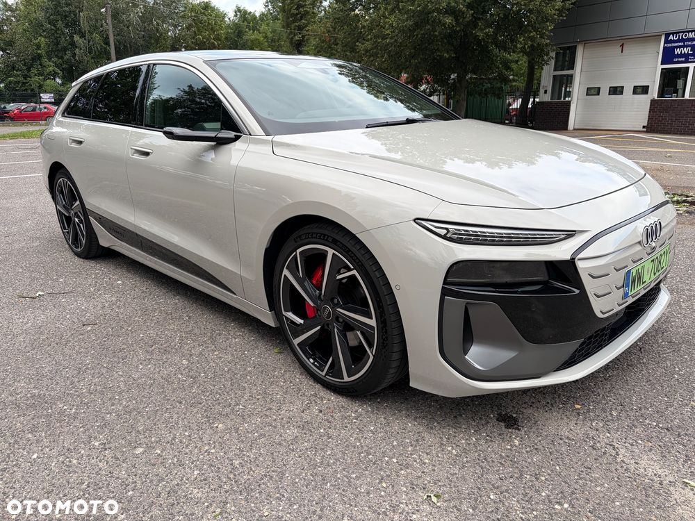 Audi A6 Avant e-tron - 1