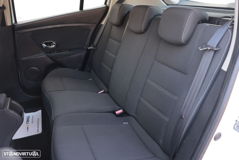 Renault Mégane 1.5 dCi Dynamique SS - 15