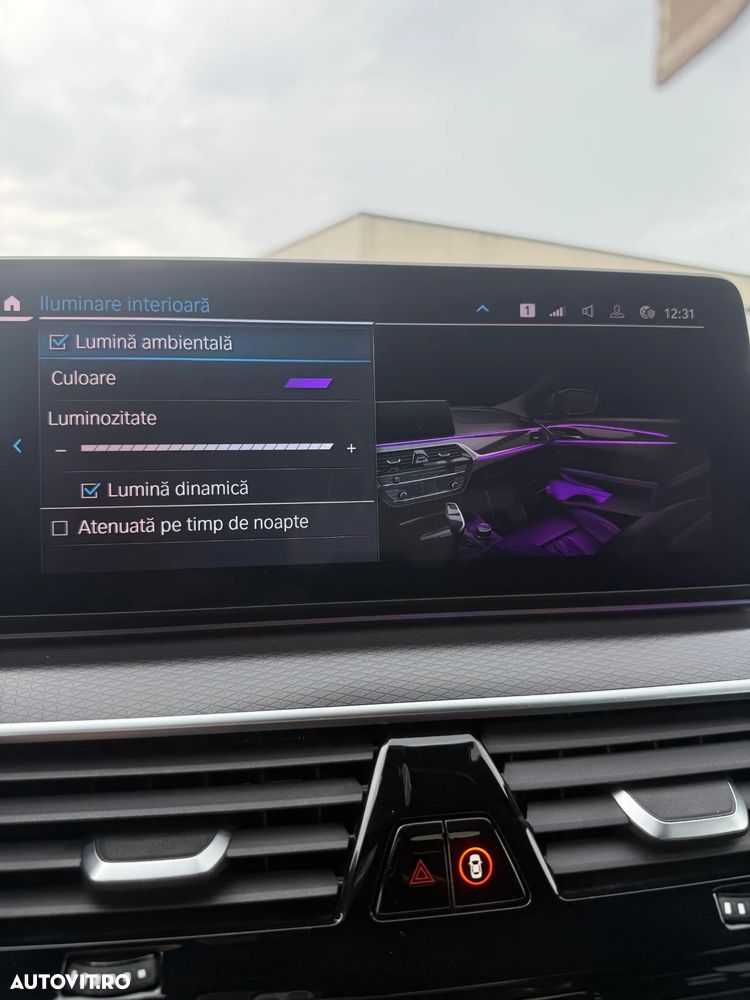 BMW Seria 5 530e xDrive Aut. M Sport Edition - 35