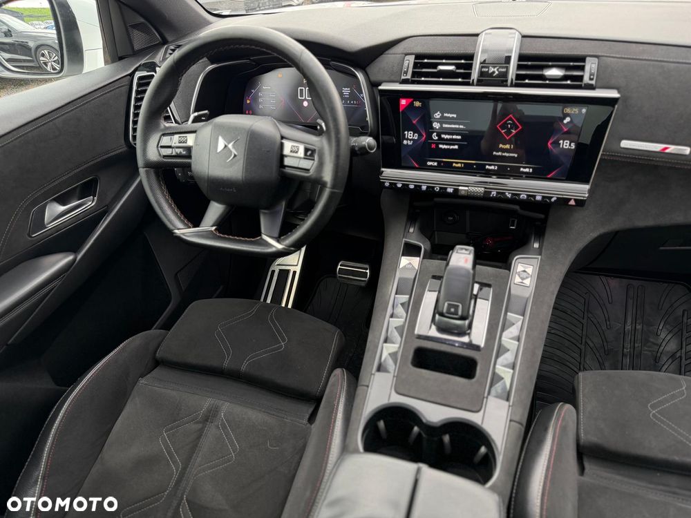 DS Automobiles DS 7 Crossback 1.6 PureTech Performance Line + - 22