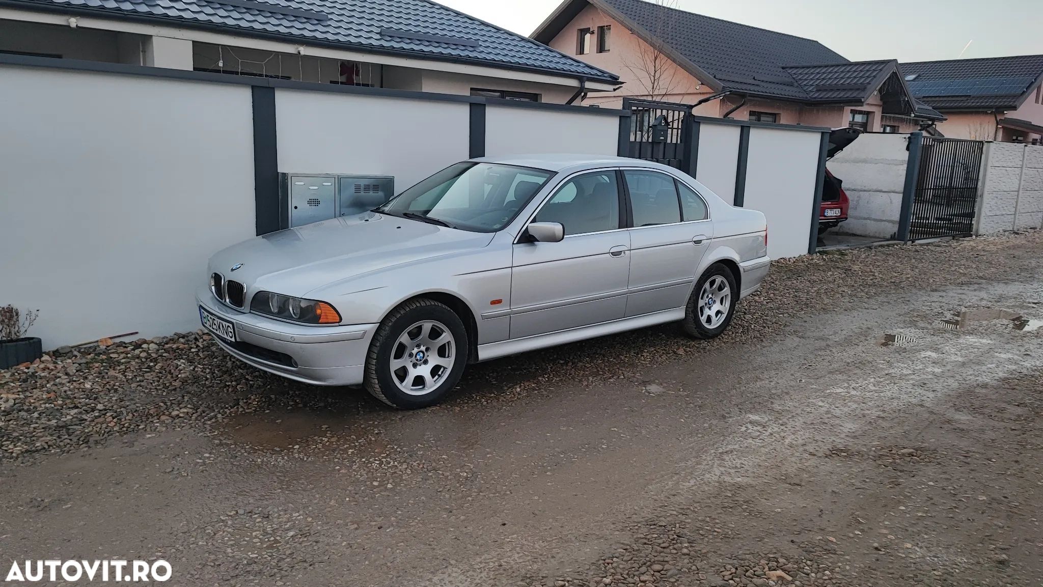 BMW Seria 5 525dA - 1