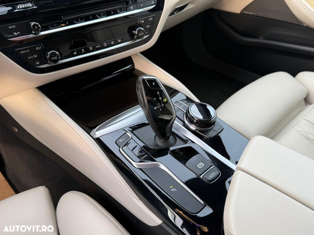 BMW Seria 5 - 22