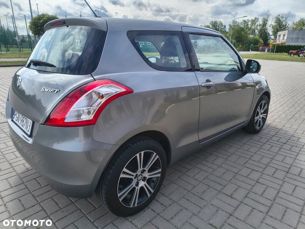 Suzuki Swift 1.2 - 3