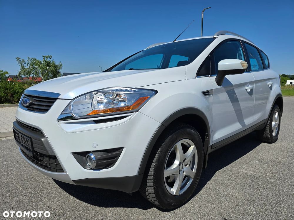 Ford Kuga 2.0 TDCi 4x4 Titanium - 29
