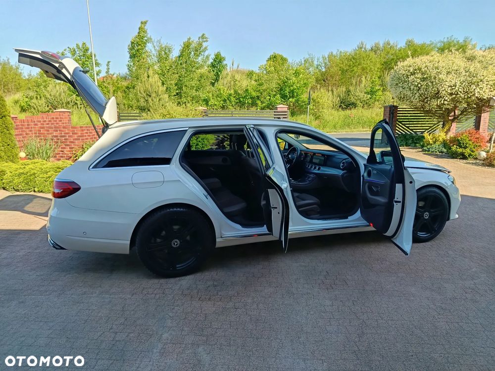 Mercedes-Benz Klasa E 220 d 9G-TRONIC - 9