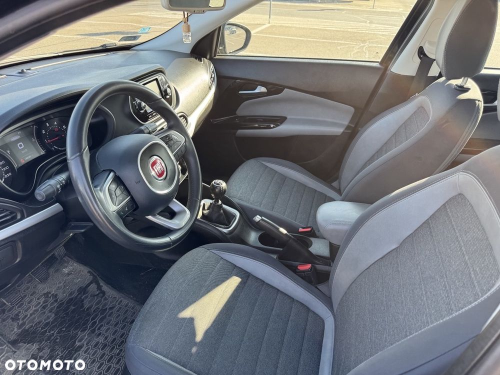 Fiat Tipo 1.4 16V Lounge - 9