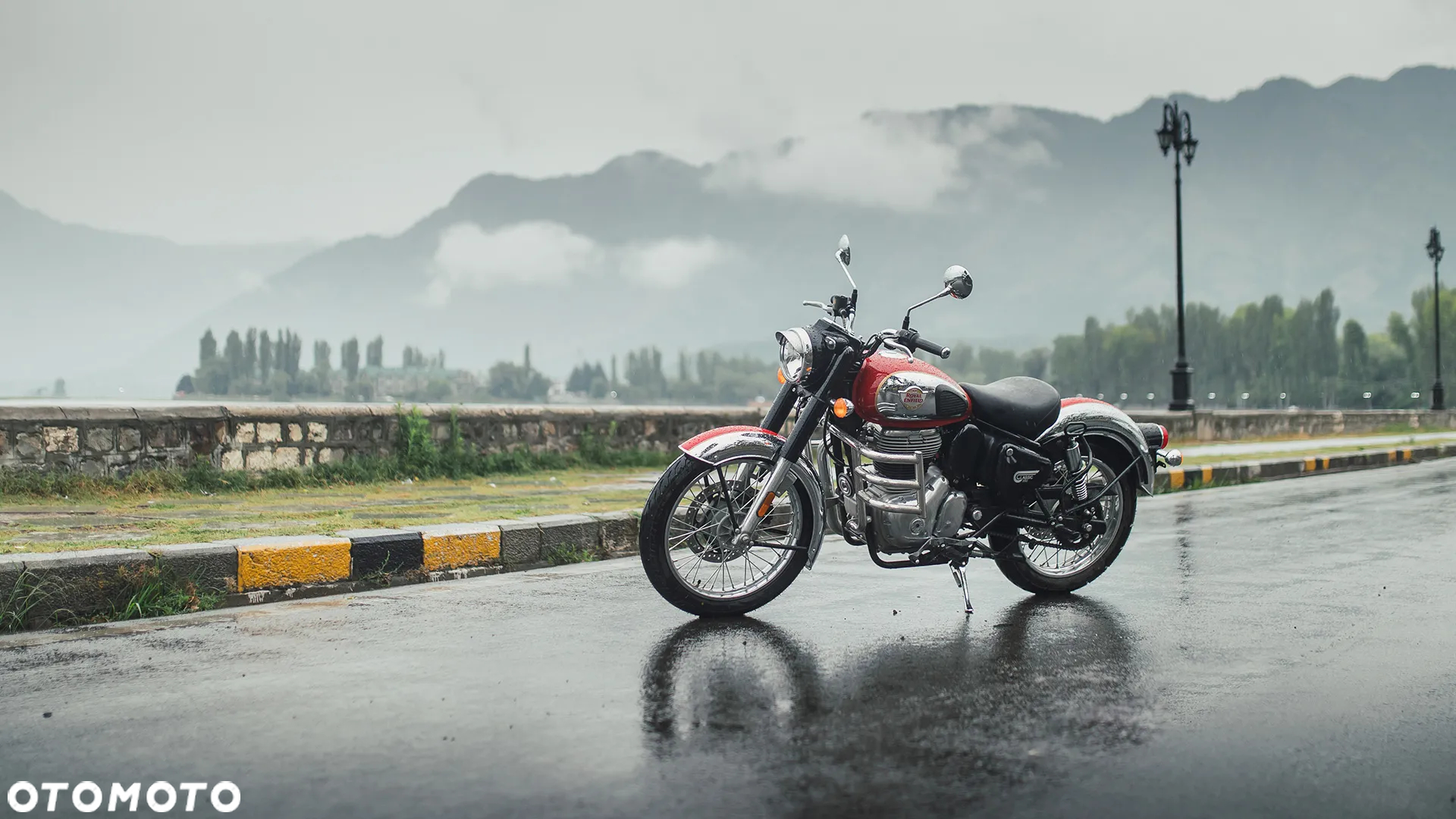 Royal Enfield Classic - 8