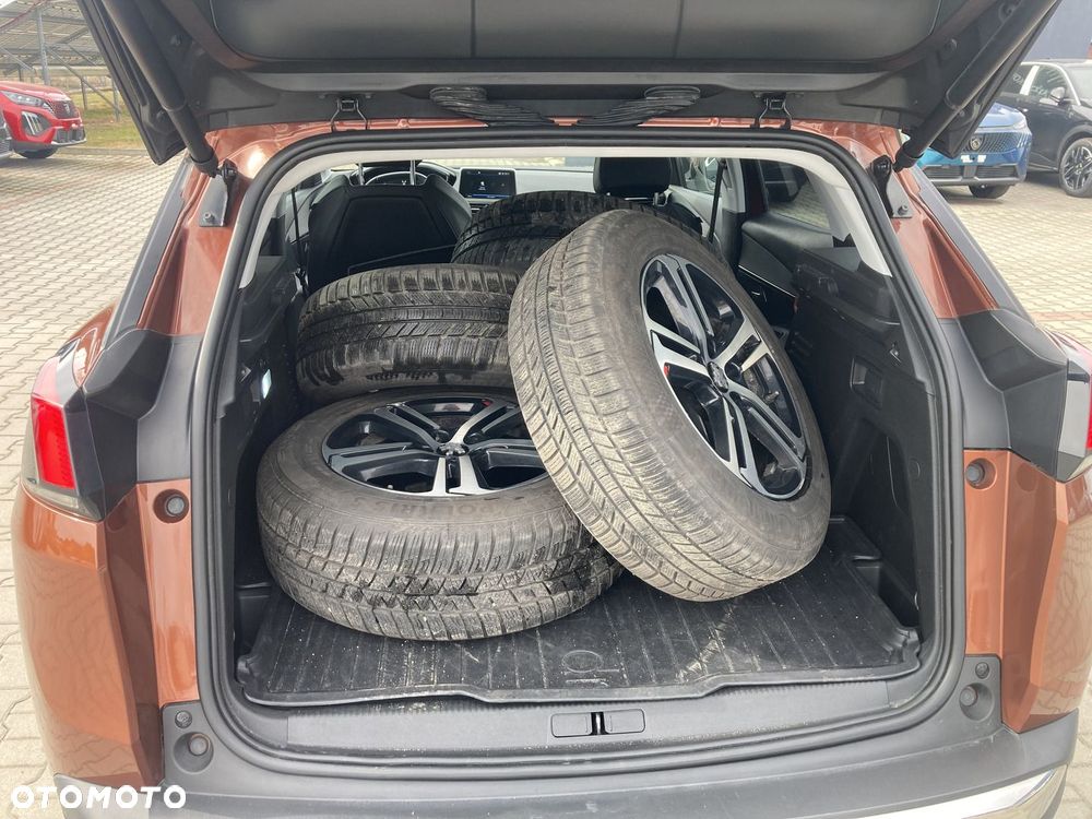 Peugeot 3008 1.2 PureTech Allure Pack S&S - 34
