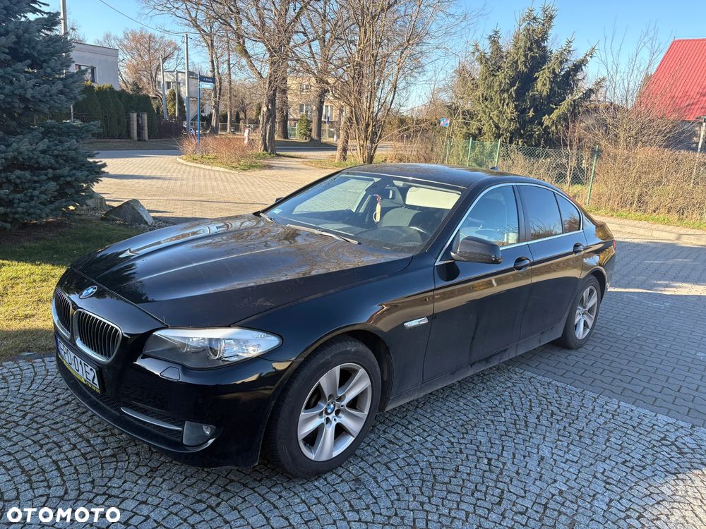 BMW Seria 5 520d Blue Performance - 3