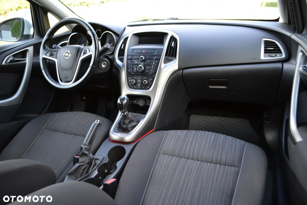 Opel Astra - 17