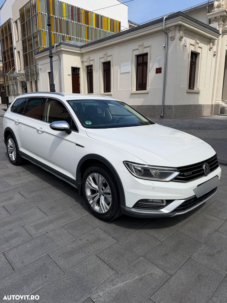 Volkswagen Passat Alltrack 2.0 TDI SCR 4Motion DSG (BMT) - 3