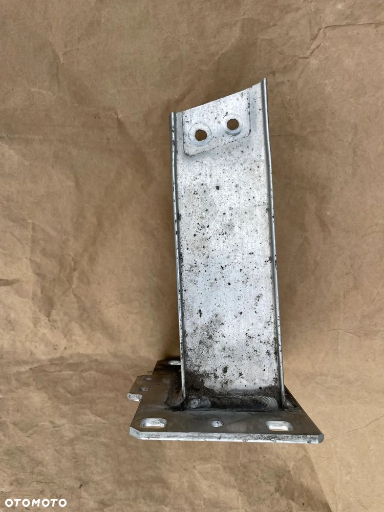 Audi Q5 80A sztyca, wspornik belki zderzaka, lewa - 2