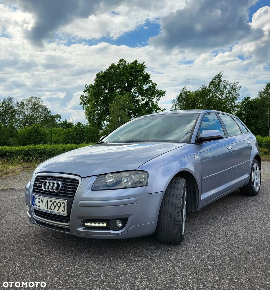 Audi A3 Sportback 2.0 TDI Ambiente S tronic - 2