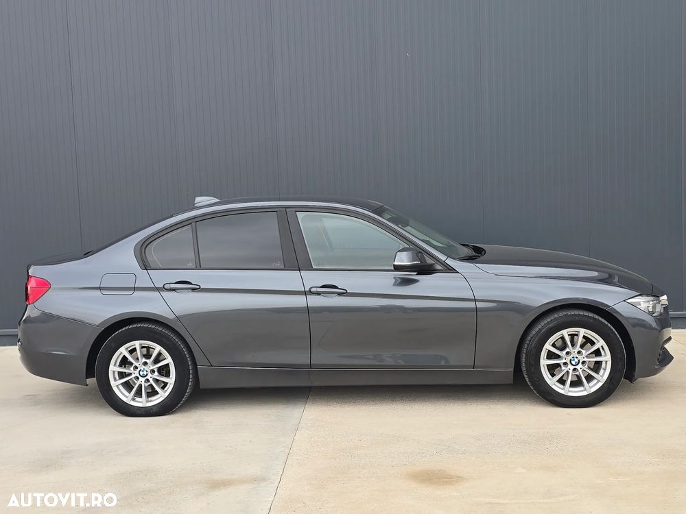 BMW Seria 3 - 12