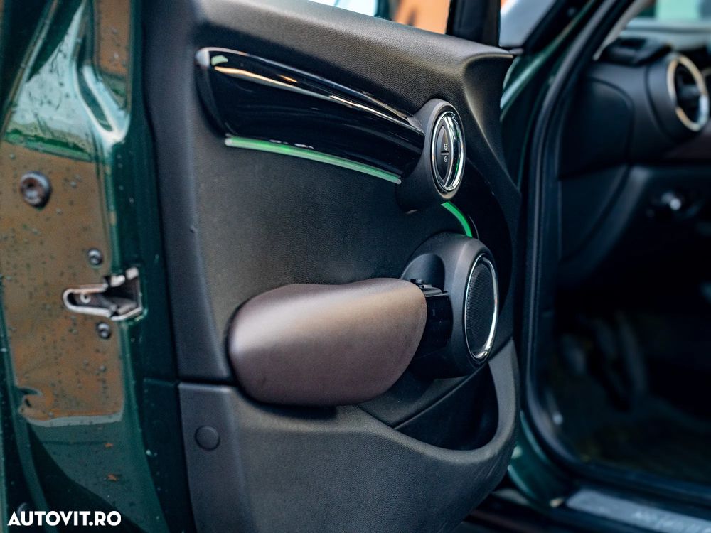 Mini Cooper S Standard - 16