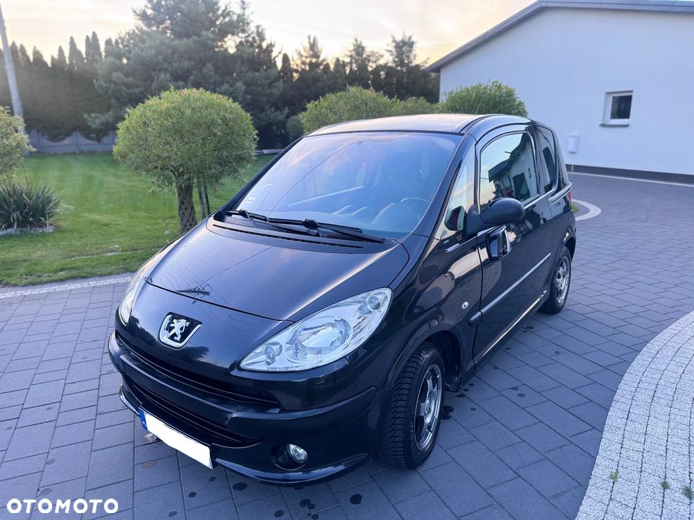 Peugeot 1007 1.4 Trendy - 10