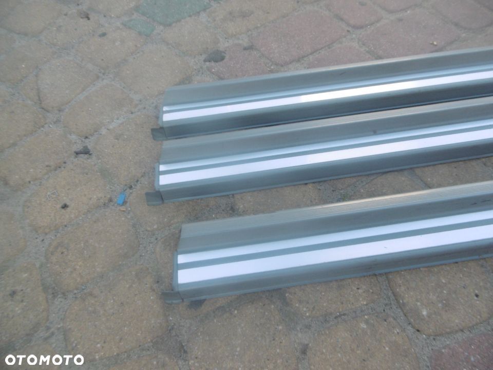 Listwa progowa MERCEDES W124 COUPE - 4