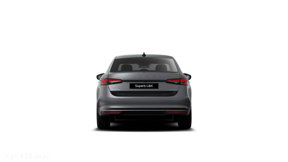 Skoda Superb 2.0 TDI SCR 4x4 L&K DSG - 10