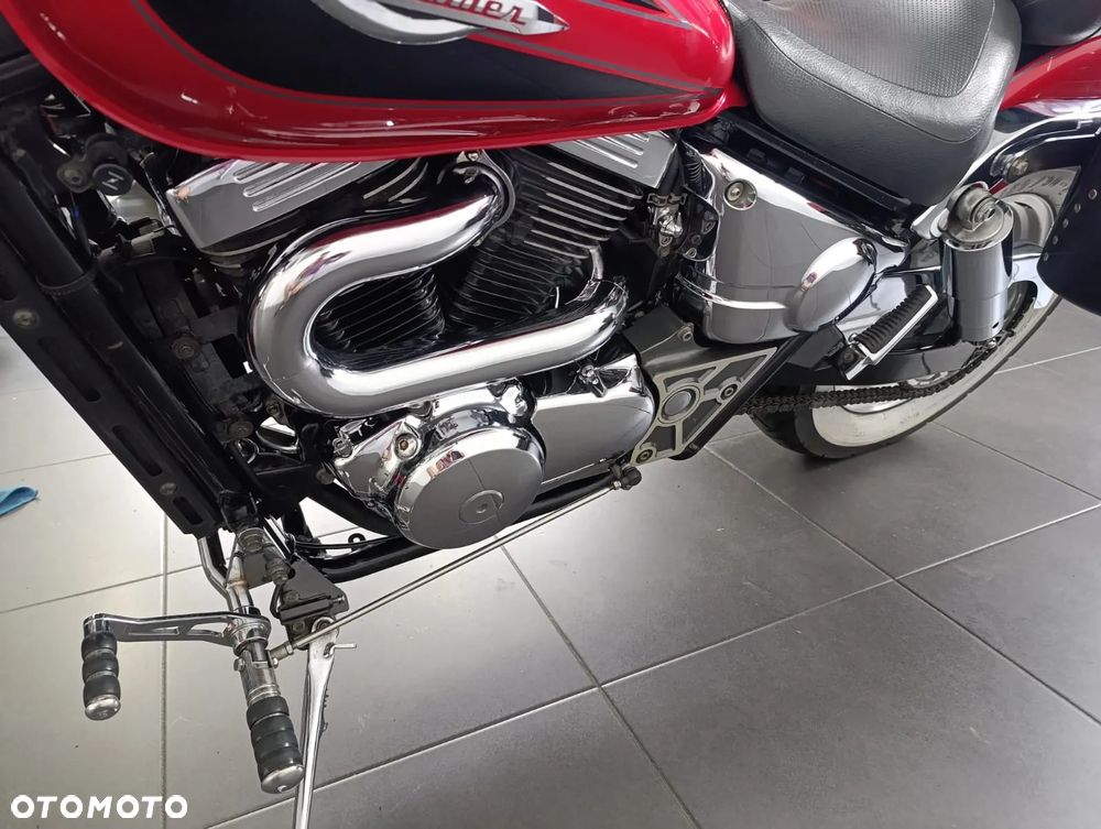 Suzuki Marauder - 9
