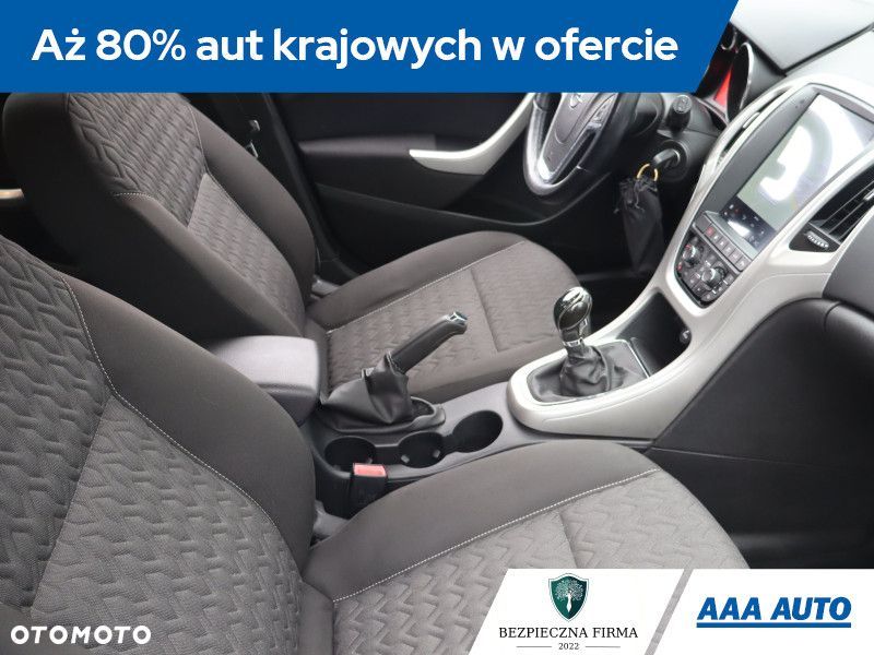 Opel Astra - 11