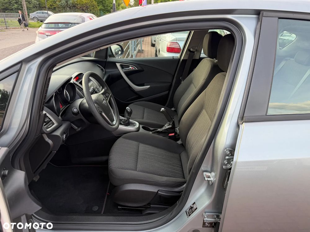 Opel Astra 1.4 ecoFLEX - 13