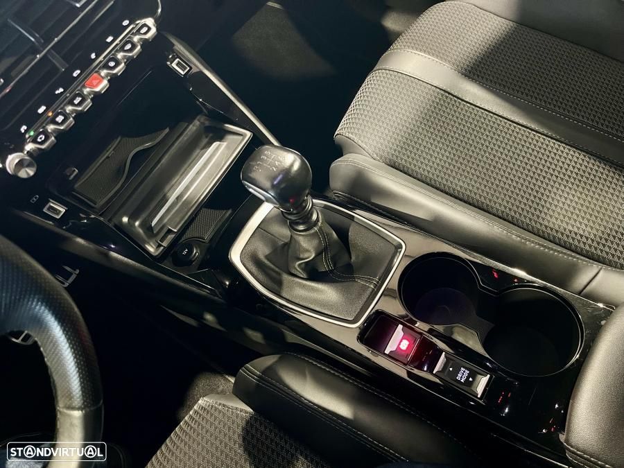 Peugeot 208 BlueHDi 100 GT - 14