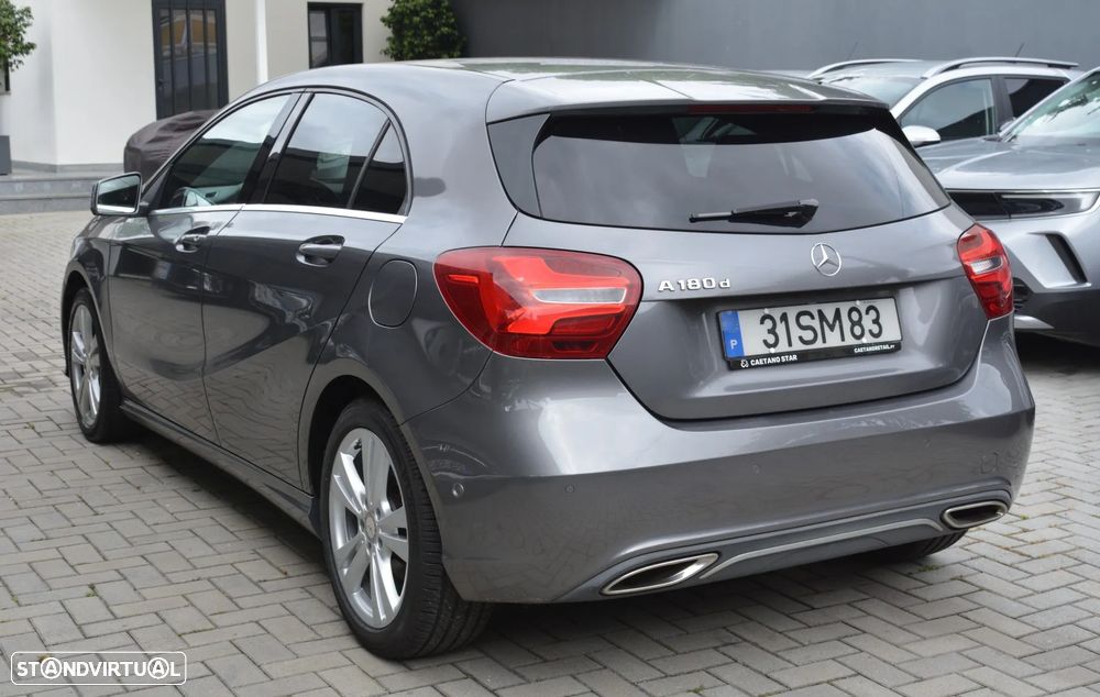 Mercedes-Benz A 180 d Urban Aut. - 6
