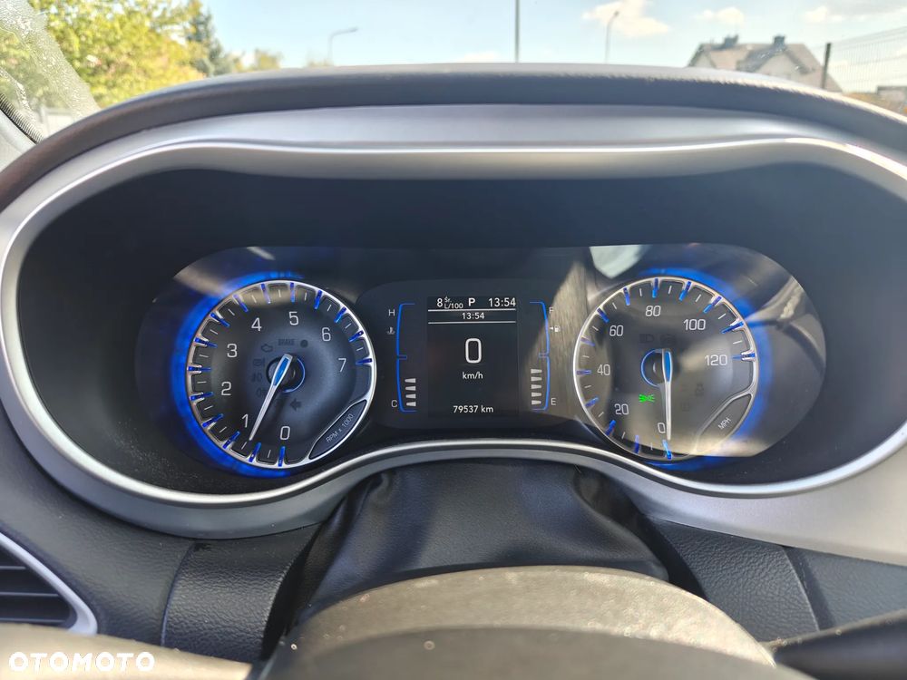 Chrysler Pacifica - 9