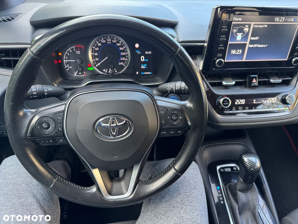 Toyota Corolla 1.8 Comfort - 17