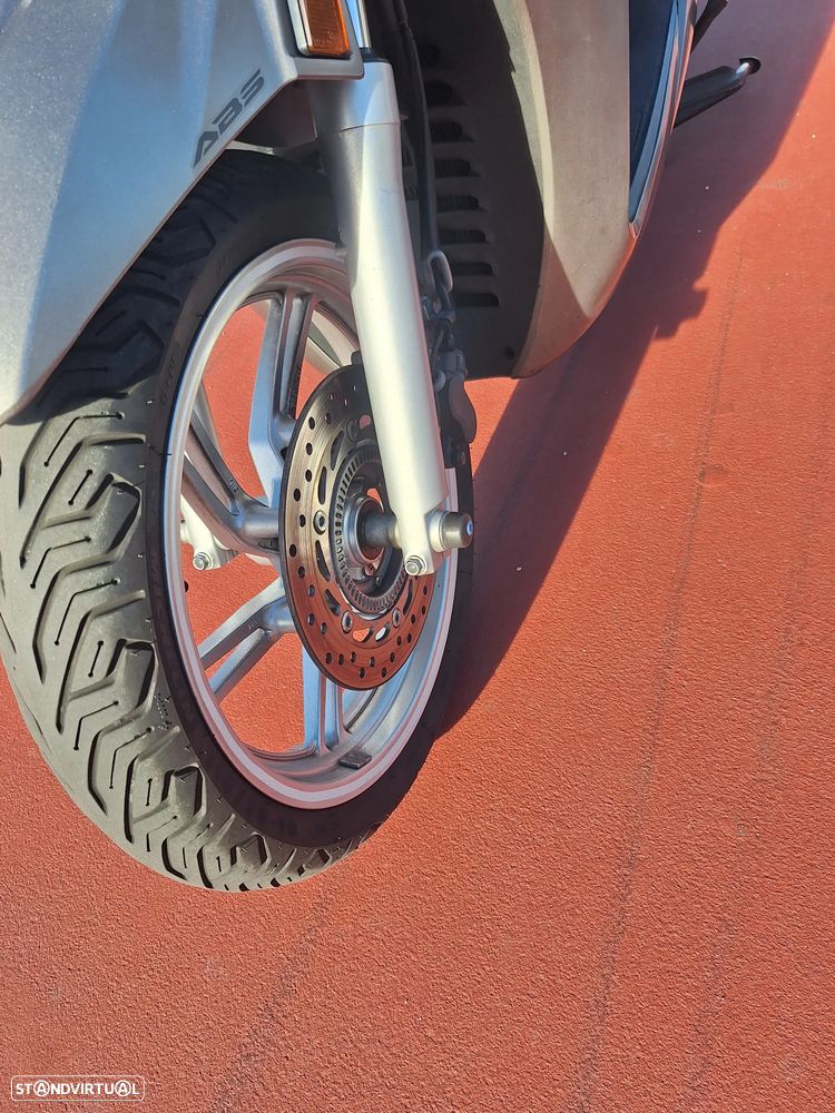 Honda SH Honda SH350i - 7