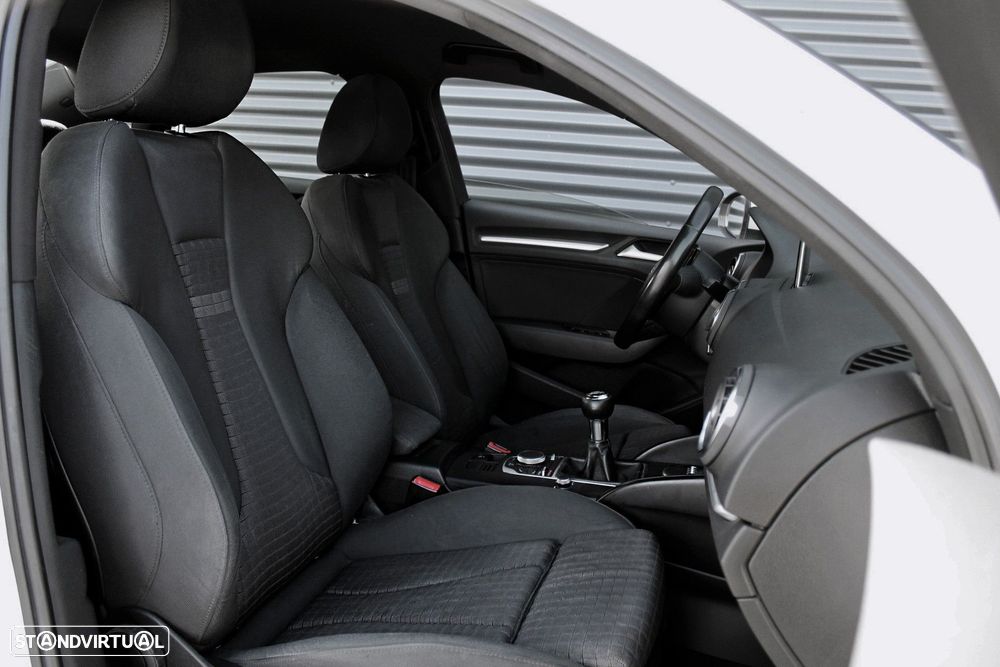 Audi A3 Limousine 2.0 TDI S-line - 9