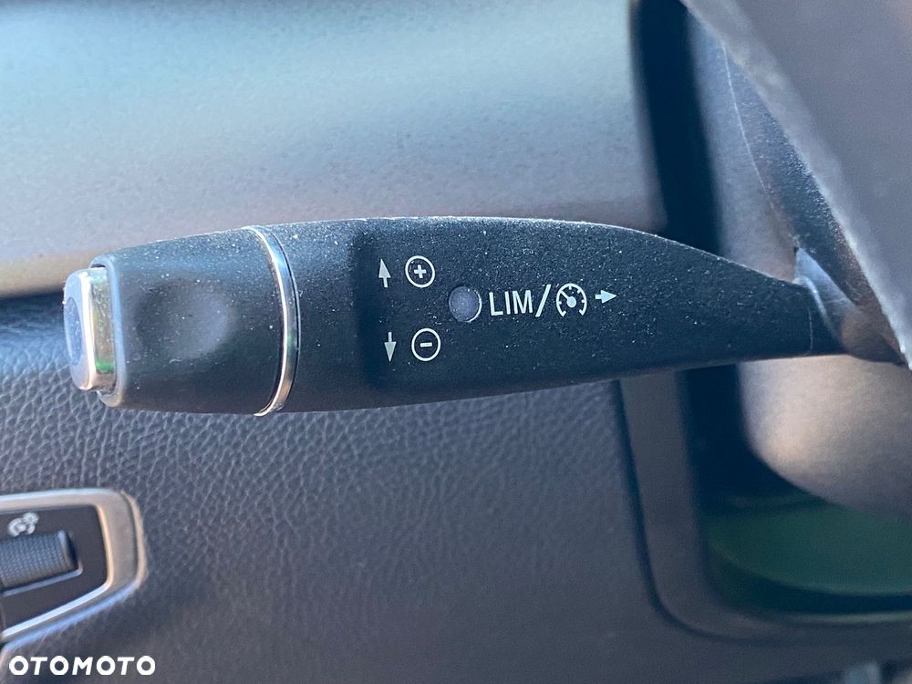 Mercedes-Benz Klasa E - 24