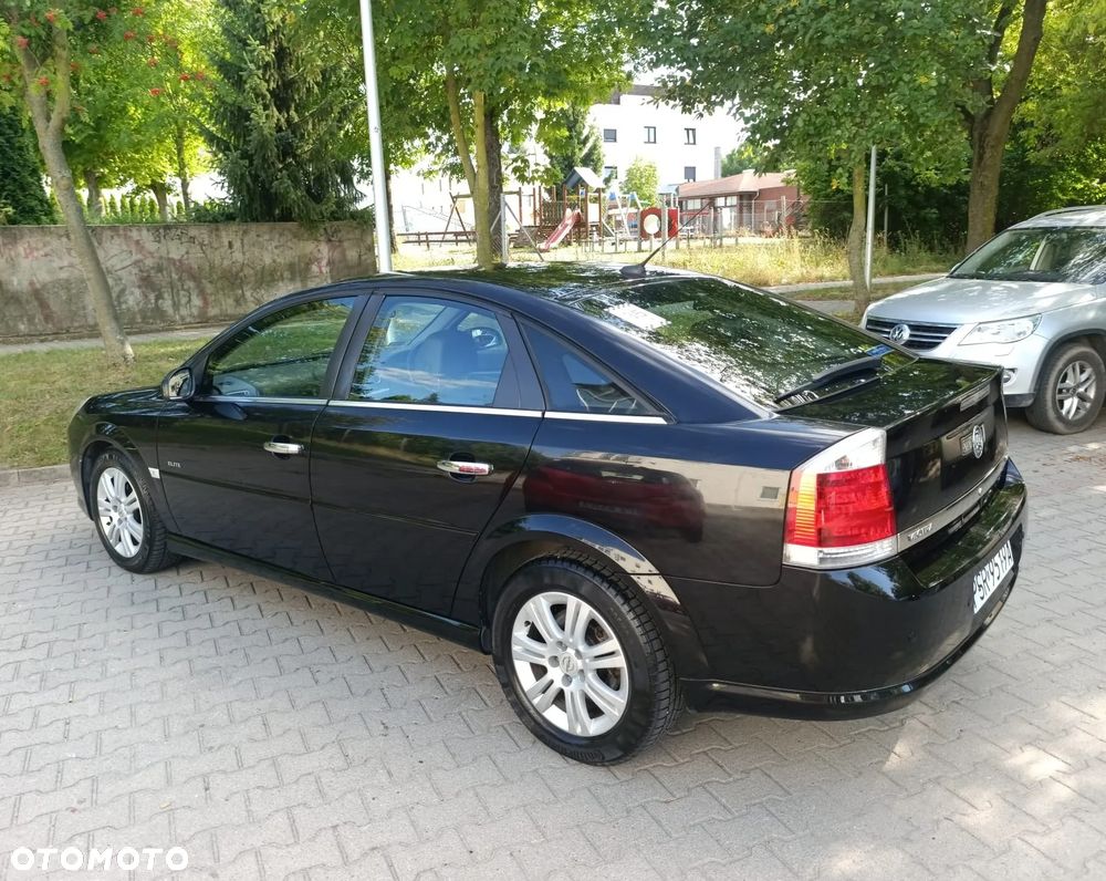 Opel Vectra 2.8 V6 Cosmo - 5