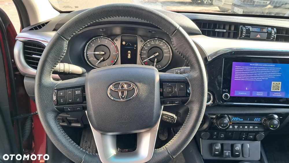 Toyota Hilux - 29