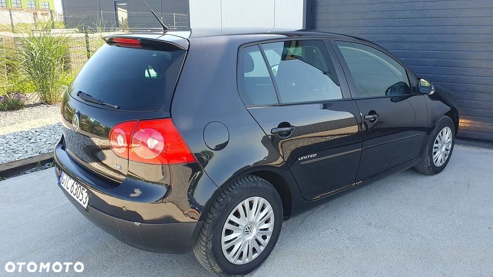Volkswagen Golf 1.6 United - 2