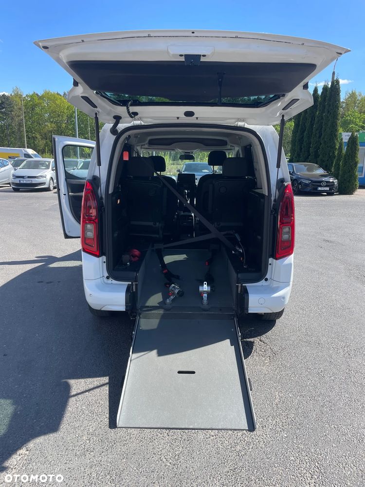 Toyota Proace City Verso 1.5 D-4D L1 Combi - 24