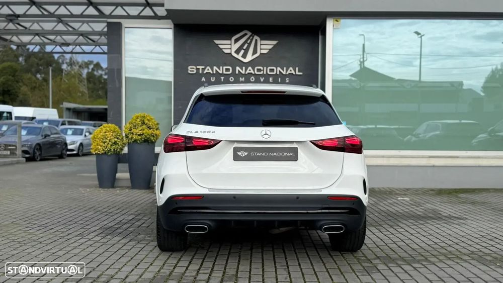 Mercedes-Benz GLA 180 d AMG Line - 7